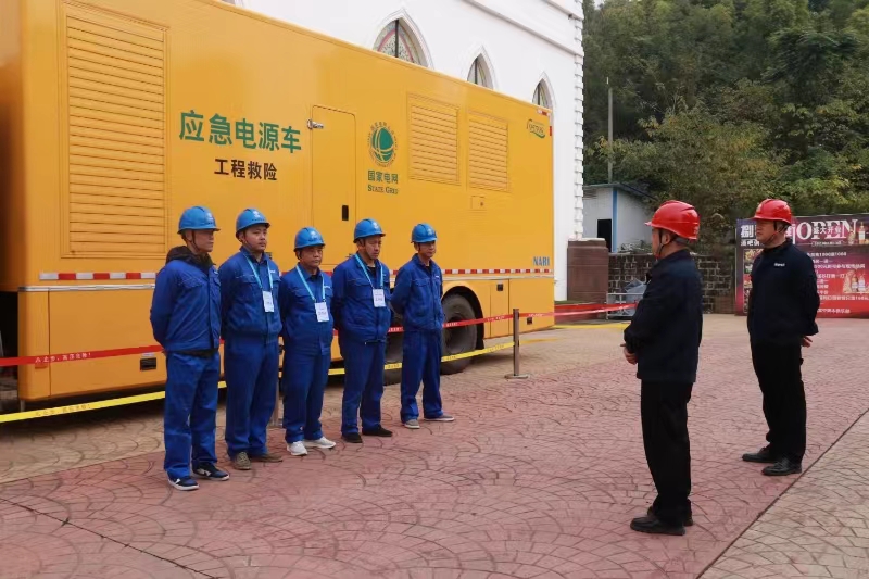 1701317753194326 (1).jpg